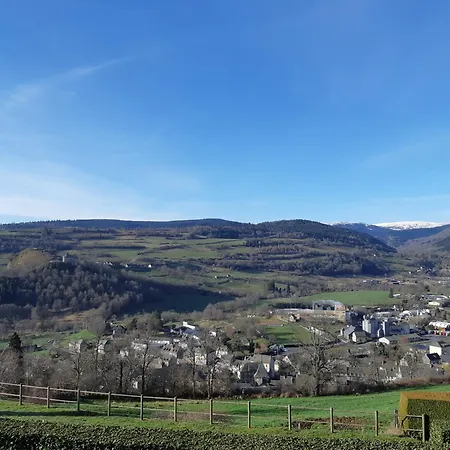 Levoldumilan فندق مبيت وإفطار 3*